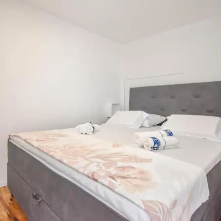 Mobile Homes Bella Nyaraló Biograd na Moru